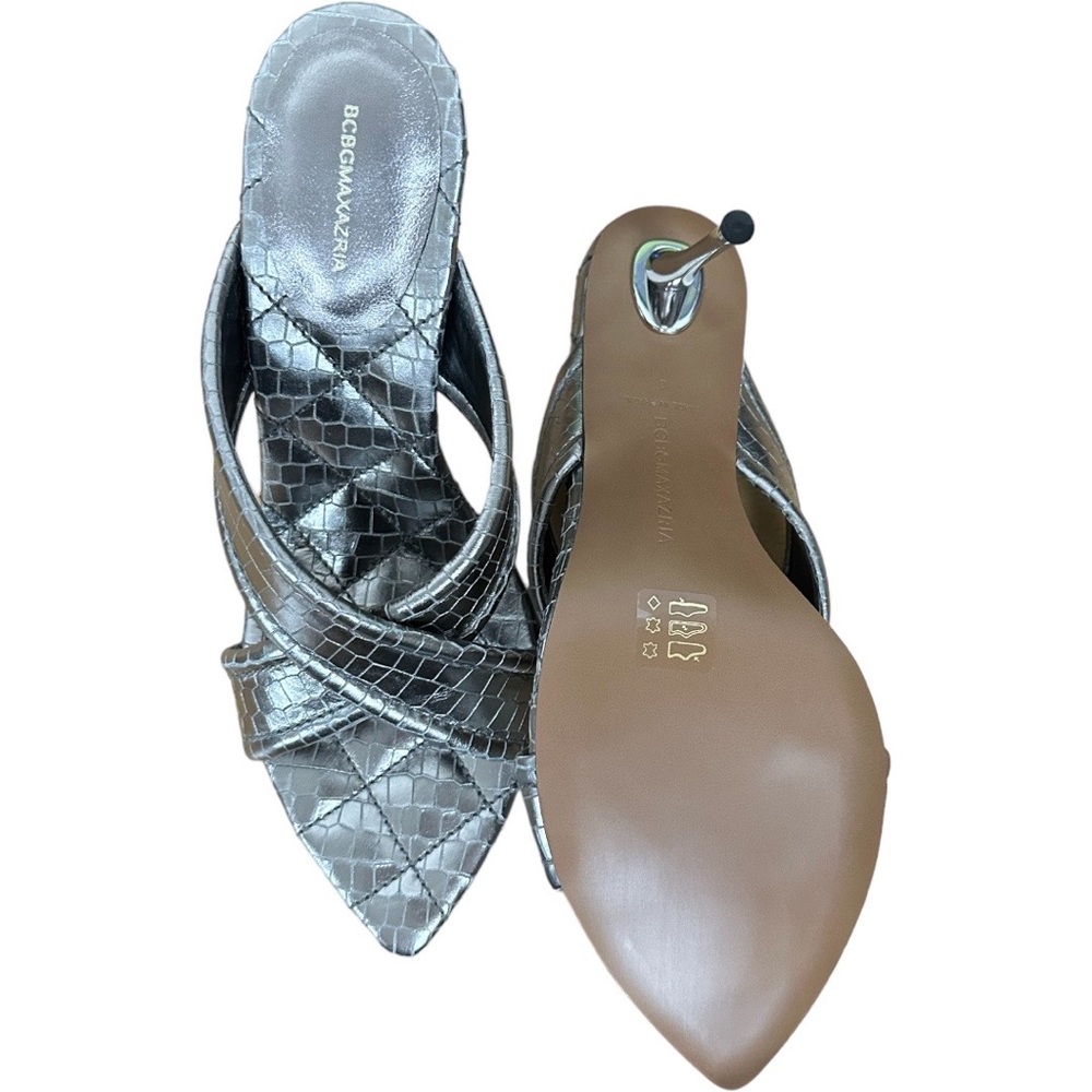 BCBGMAXAZRIA Women’s Talli Metallic Leather Pewter Sandals - Picture 7 of 7